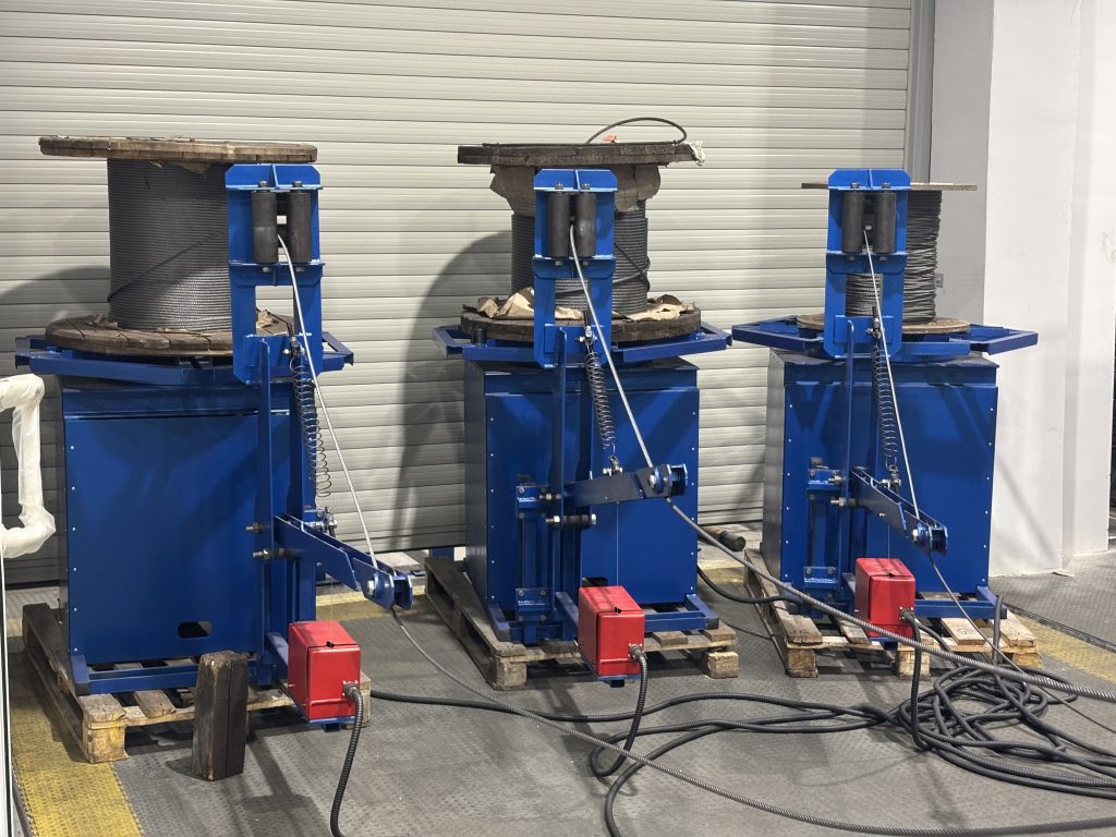 Комплекс вертикальной размотки и мерной резки стальных канатов «МЕТЕОР»