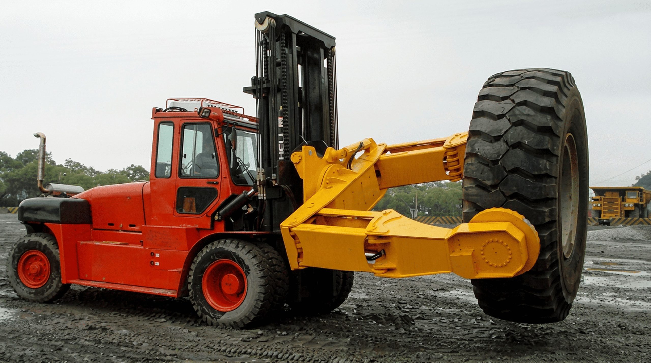 Манипулятор-захват для монтажа и демонтажа крупногабаритных колёс (МЗ)