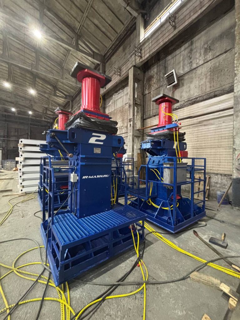 Система подъёма поворотной платформы экскаватора гидравлическая (СПЭГ 4-250-1,6)